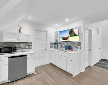 296 Alabama Avenue - Photo Thumbnail 44