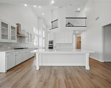 3010 Barefoot Lane - Photo Thumbnail 19