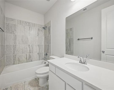3010 Barefoot Lane - Photo Thumbnail 11