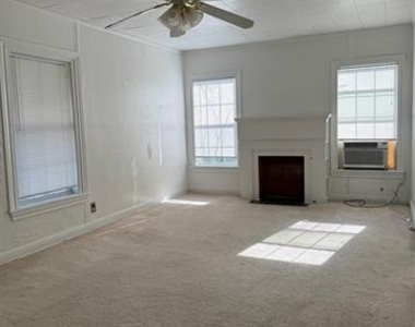 1942 Lincoln Drive - Photo Thumbnail 1