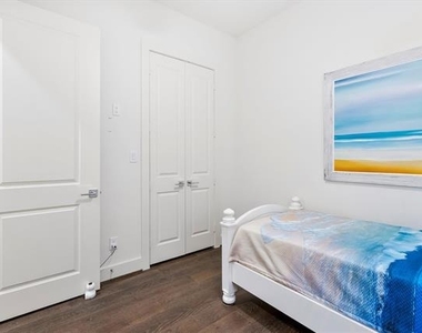 15875 Spectrum Drive - Photo Thumbnail 18