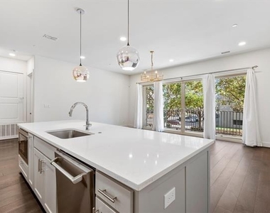 15875 Spectrum Drive - Photo Thumbnail 11