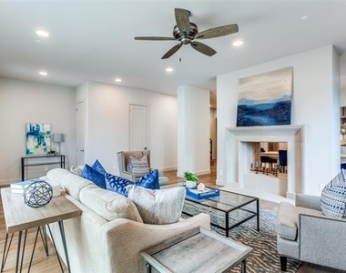 74 Cortes Drive - Photo Thumbnail 10