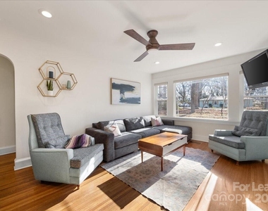 5712 Oak Drive - Photo Thumbnail 5