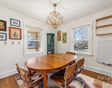 5712 Oak Drive - Photo Thumbnail 10