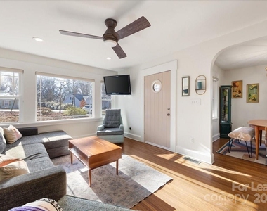 5712 Oak Drive - Photo Thumbnail 6