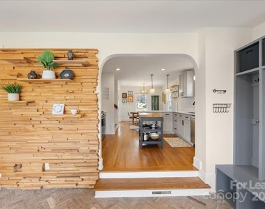 5712 Oak Drive - Photo Thumbnail 28