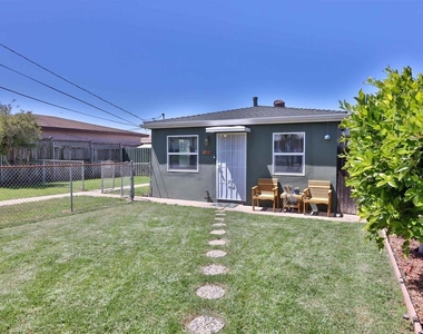 520 Delaware - Photo Thumbnail 32