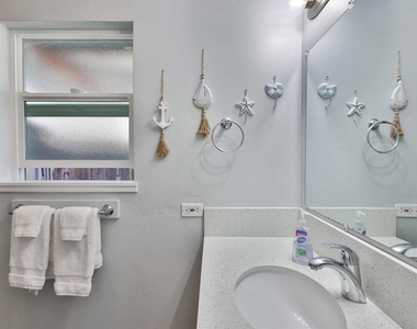 520 Delaware - Photo Thumbnail 10
