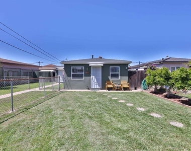 520 Delaware - Photo Thumbnail 30
