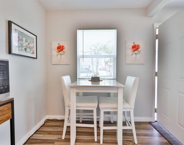 520 Delaware - Photo Thumbnail 16