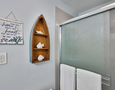 520 Delaware - Photo Thumbnail 11