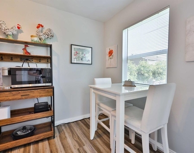 520 Delaware - Photo Thumbnail 13