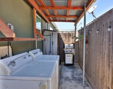 520 Delaware - Photo Thumbnail 18