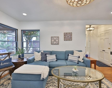 464 G Ave - Photo Thumbnail 8