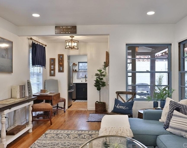 464 G Ave - Photo Thumbnail 5