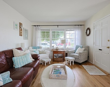 417 5th Street - Photo Thumbnail 4
