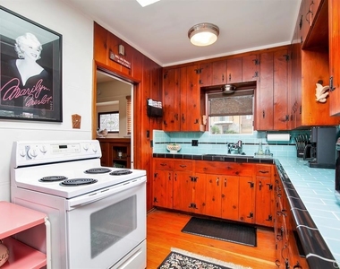 401 Alameda - Photo Thumbnail 5