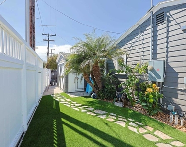 340 Glorietta Place - Photo Thumbnail 54