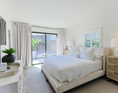 340 Glorietta Place - Photo Thumbnail 36