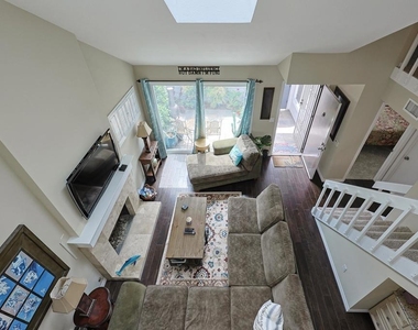 1415 1st Street - Photo Thumbnail 22