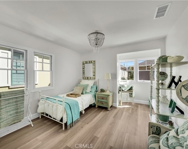 2672 Bungalow Place - Photo Thumbnail 14