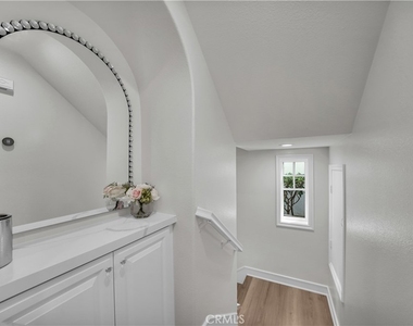2672 Bungalow Place - Photo Thumbnail 13