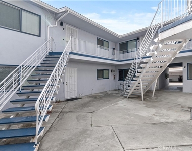 117 S Ivy Avenue - Photo Thumbnail 13