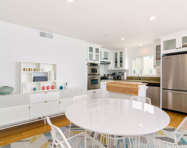 22626 Pacific Coast Highway - Photo Thumbnail 23