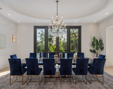 402 Doheny Road - Photo Thumbnail 9