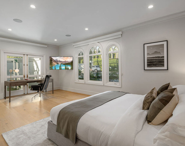 402 Doheny Road - Photo Thumbnail 32
