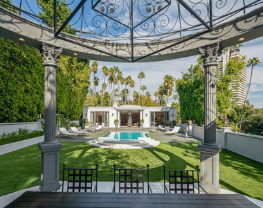402 Doheny Road - Photo Thumbnail 25
