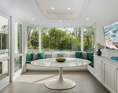 402 Doheny Road - Photo Thumbnail 8
