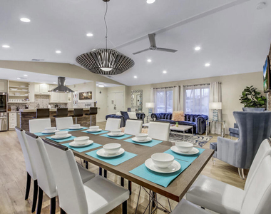 2230 Tamarisk Road - Photo Thumbnail 37