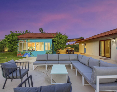 2230 Tamarisk Road - Photo Thumbnail 12