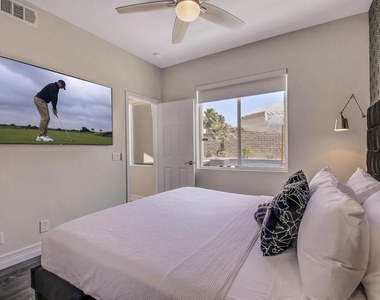 42942 Dell Lago Court - Photo Thumbnail 17