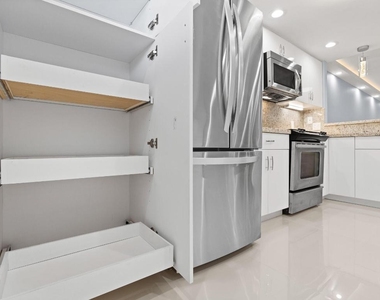 3580 S Ocean Boulevard - Photo Thumbnail 9