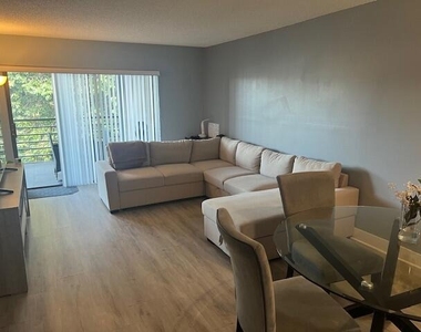9440 Sw 8th Street - Photo Thumbnail 16