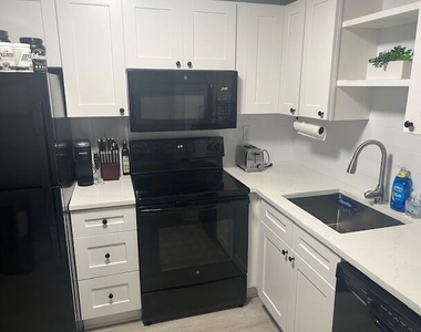 9440 Sw 8th Street - Photo Thumbnail 13