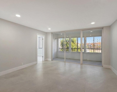 4090 Tivoli Court - Photo Thumbnail 11