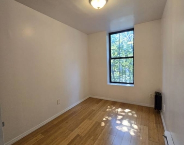 1928 Pacific Street - Photo Thumbnail 2
