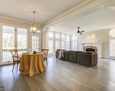 710 Parrish Farm Lane - Photo Thumbnail 7