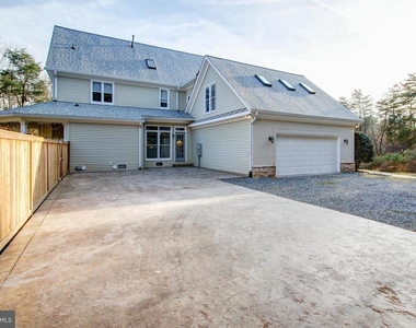 710 Parrish Farm Lane - Photo Thumbnail 40