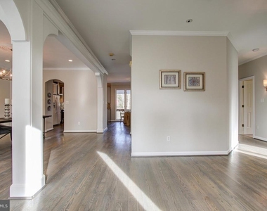 710 Parrish Farm Lane - Photo Thumbnail 4