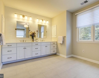710 Parrish Farm Lane - Photo Thumbnail 25