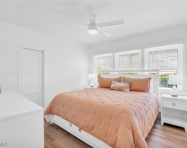 617 Gulf Shore Blvd N - Photo Thumbnail 7
