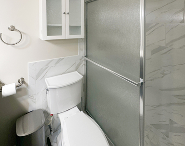 801 S Plymouth Court - Photo Thumbnail 10