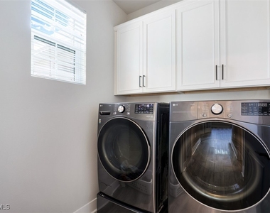 4705 Arboretum Circle - Photo Thumbnail 19