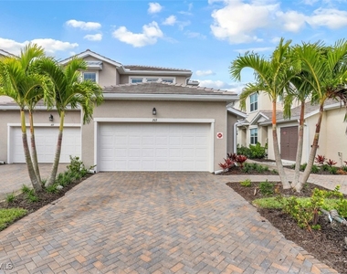 4705 Arboretum Circle - Photo Thumbnail 28