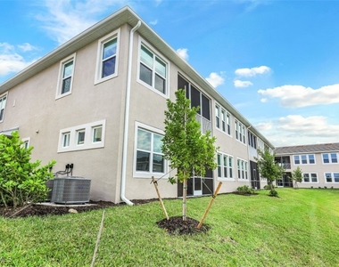 4705 Arboretum Circle - Photo Thumbnail 30